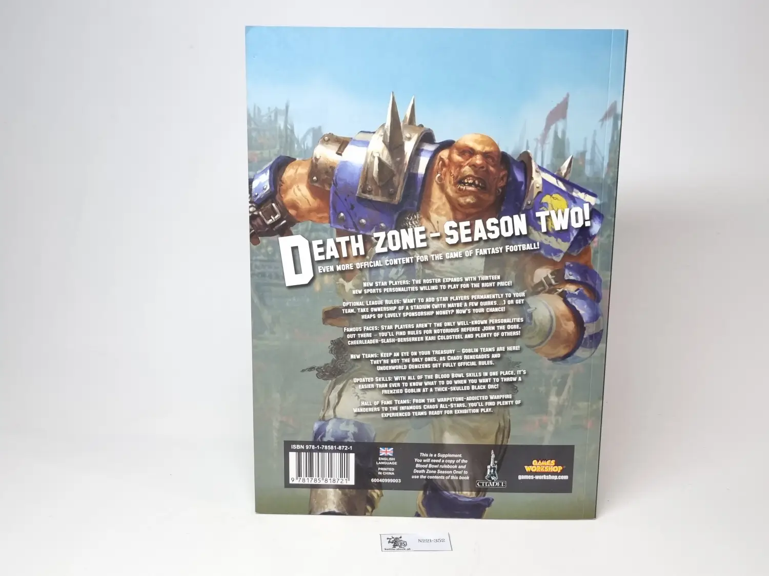 blood bowl the game of fantasy football death zone season two!