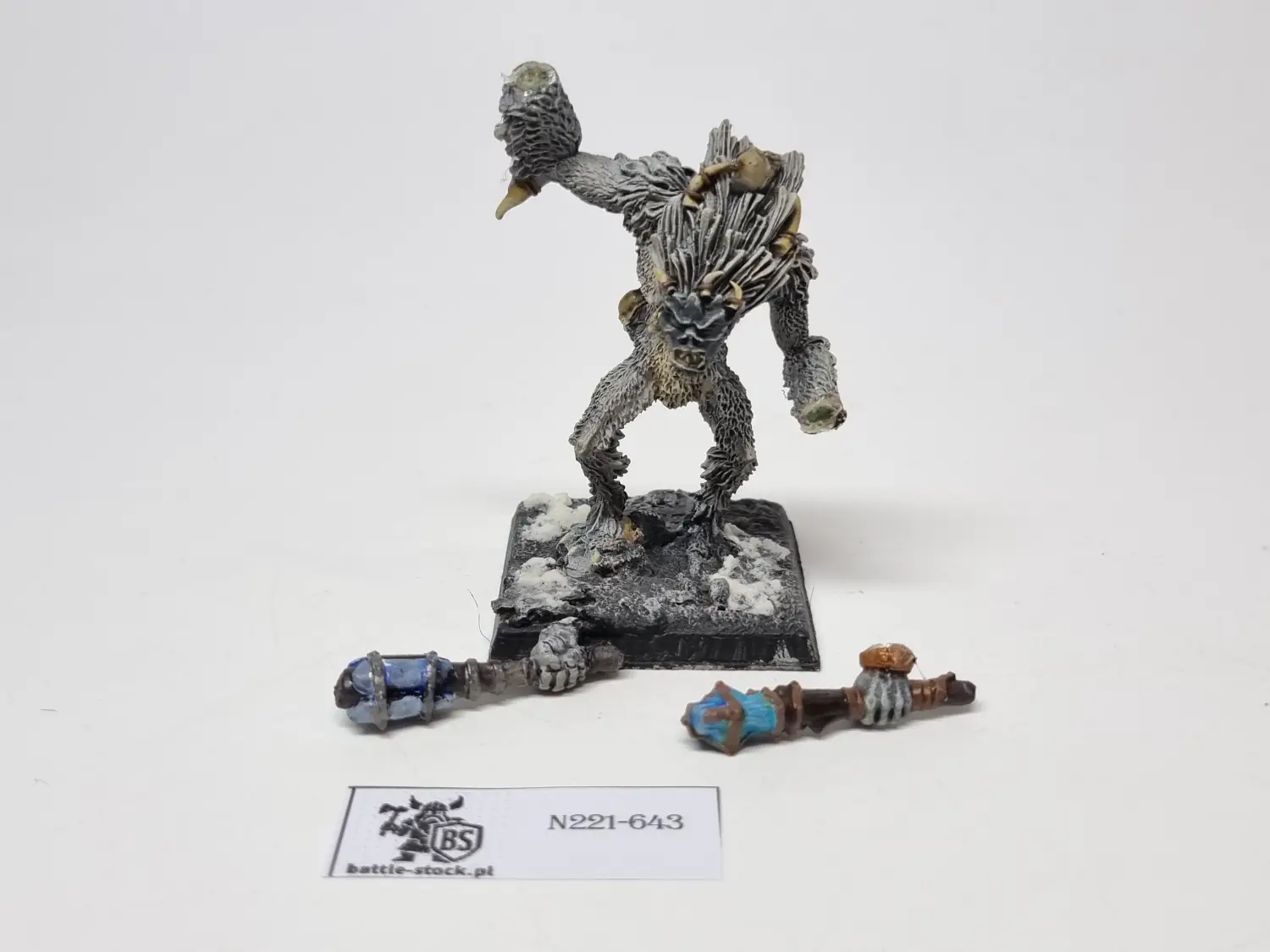 Yhetee yeti konwersja metal