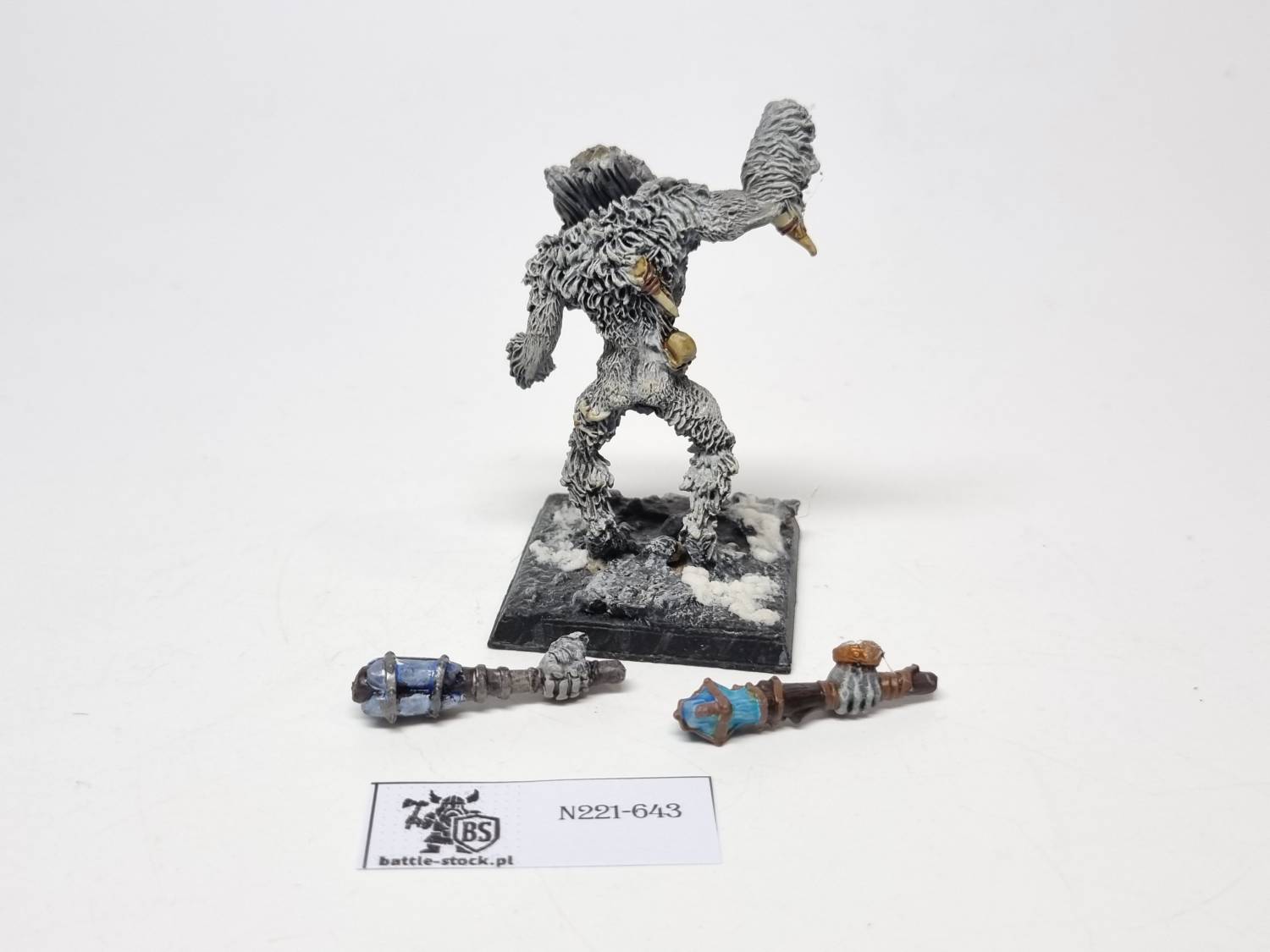Yhetee yeti konwersja metal