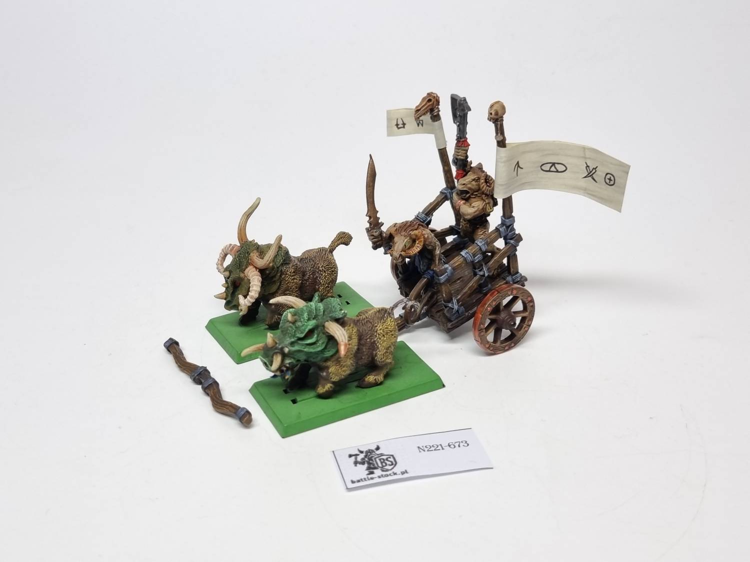 beastmen chariot metal