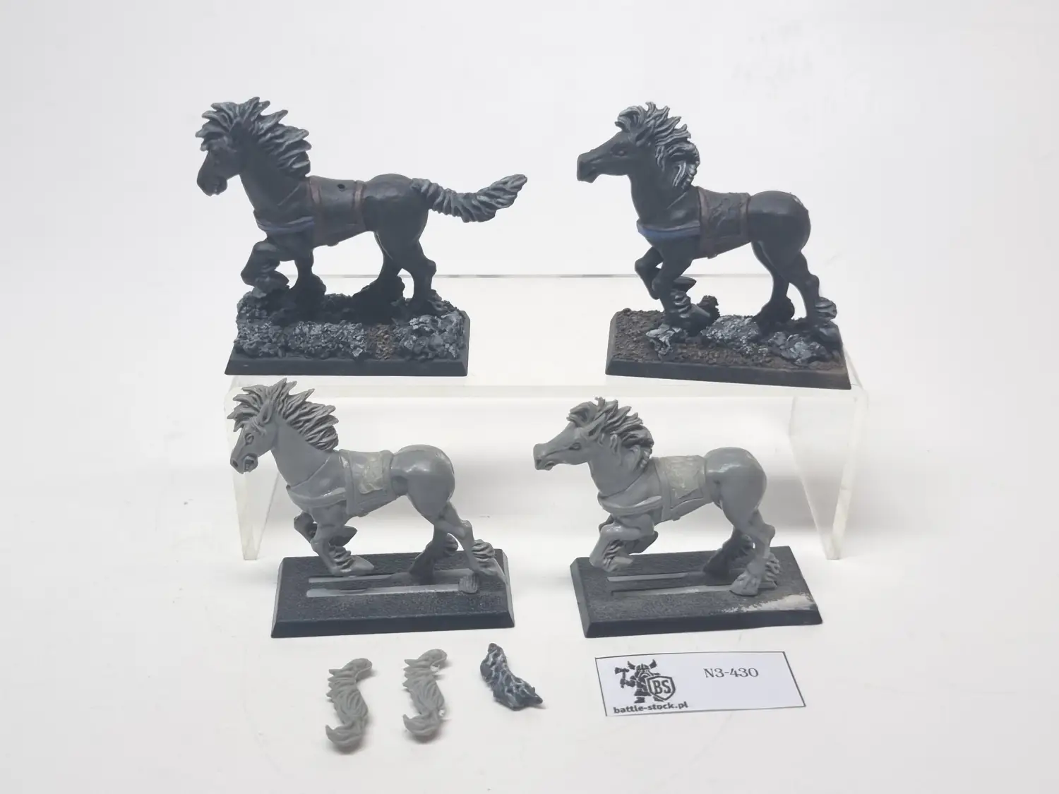 DE horses