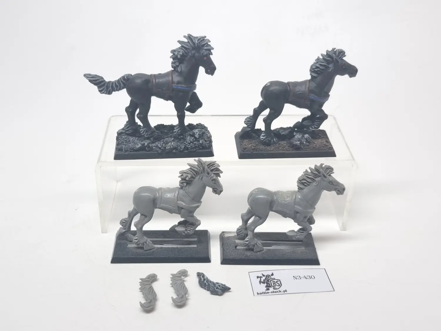 DE horses