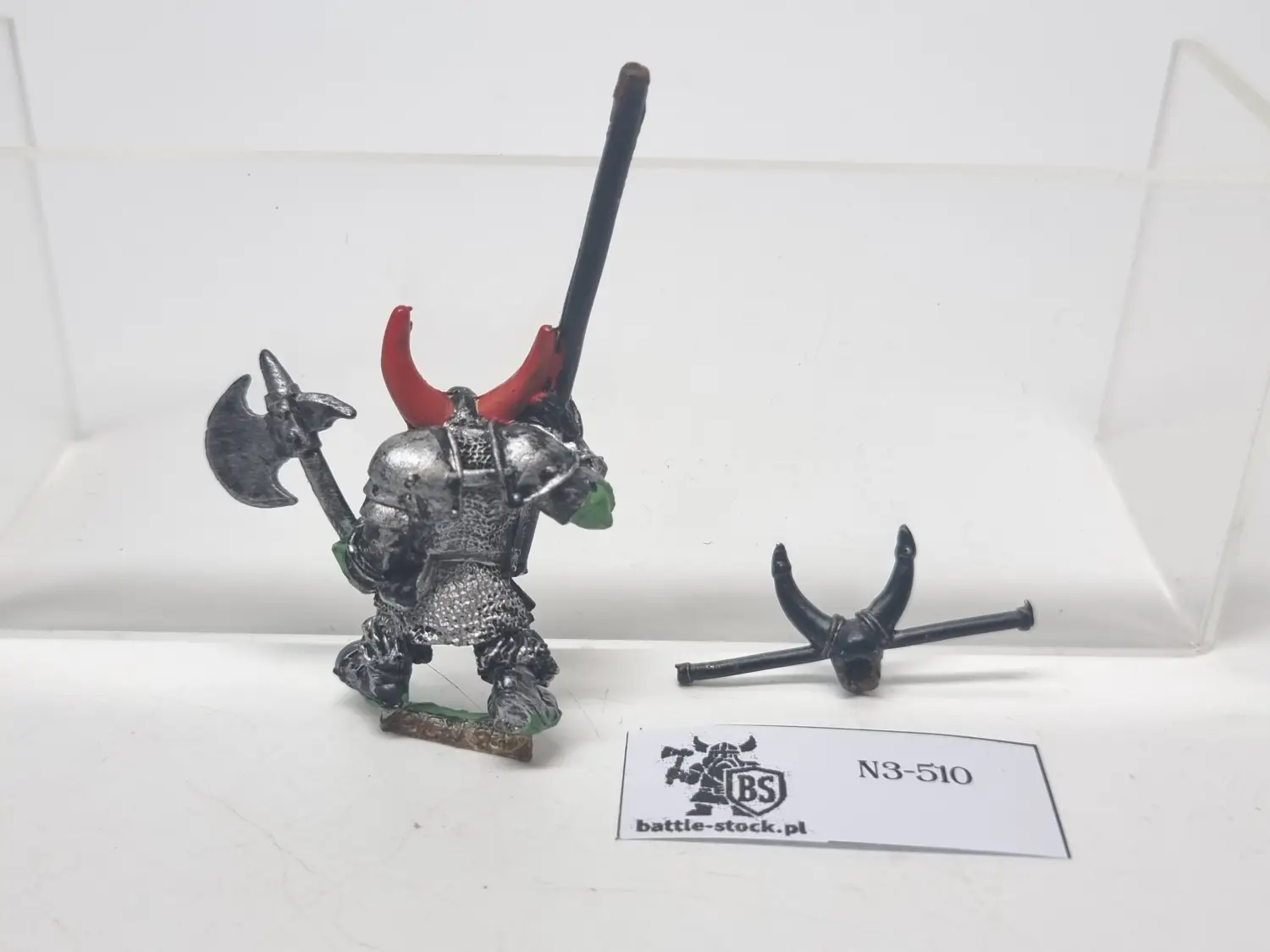 orc standard bearer