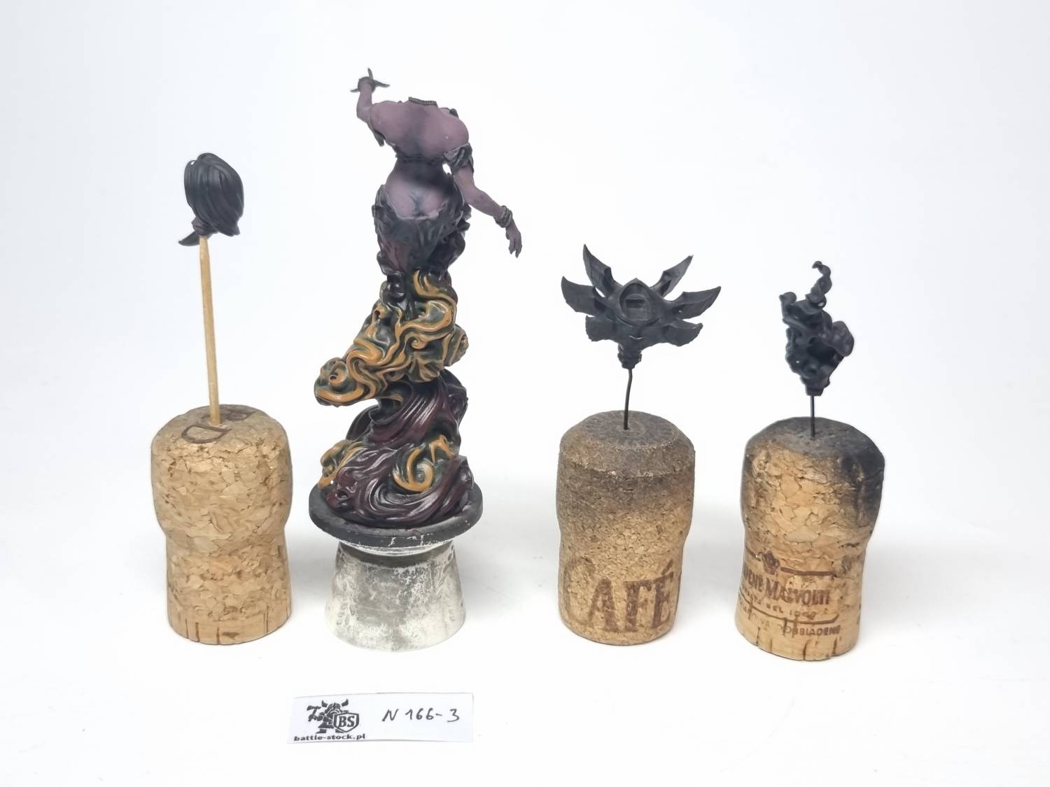 model banshee statuetka
