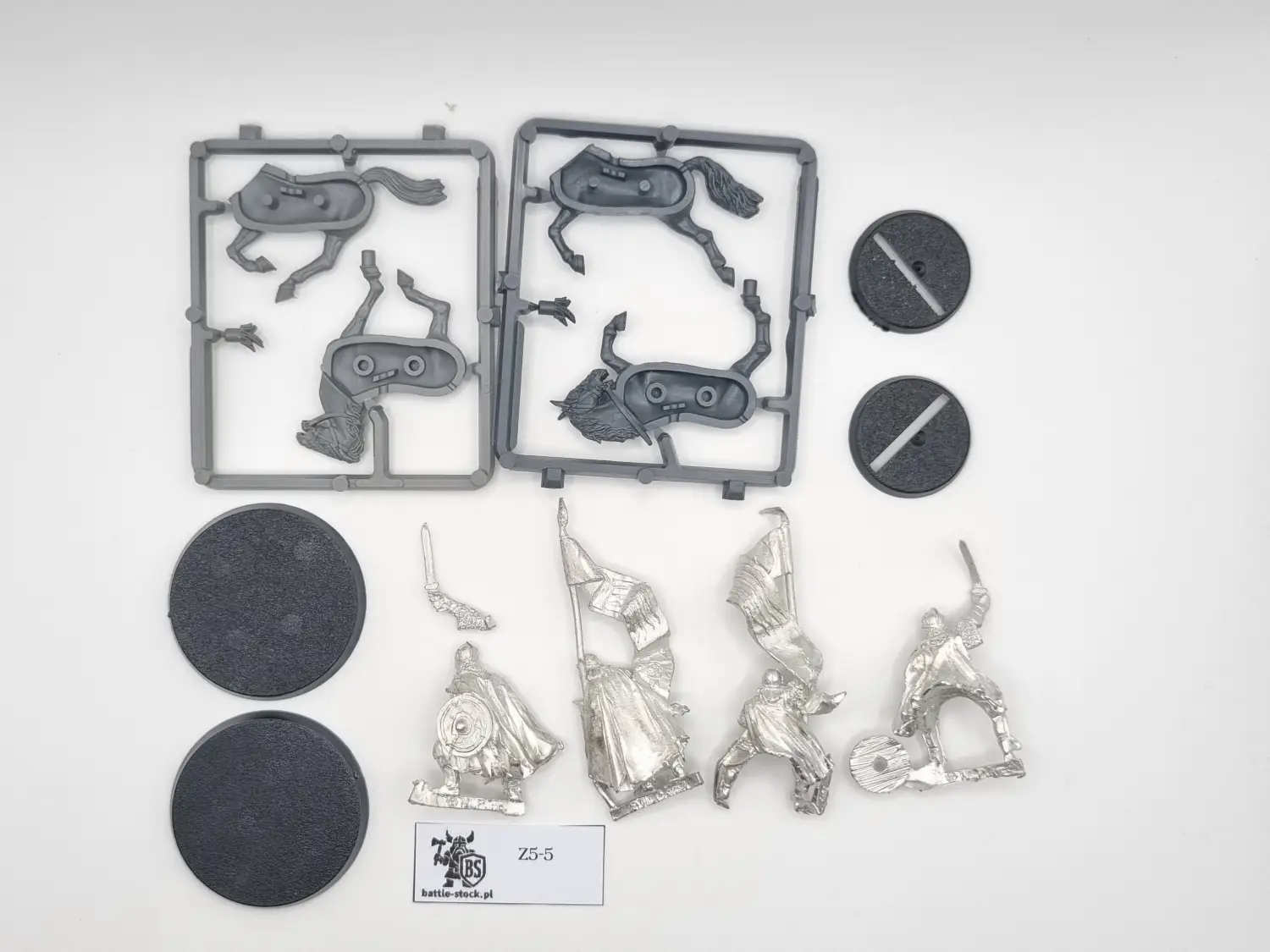 Mounted rohan command