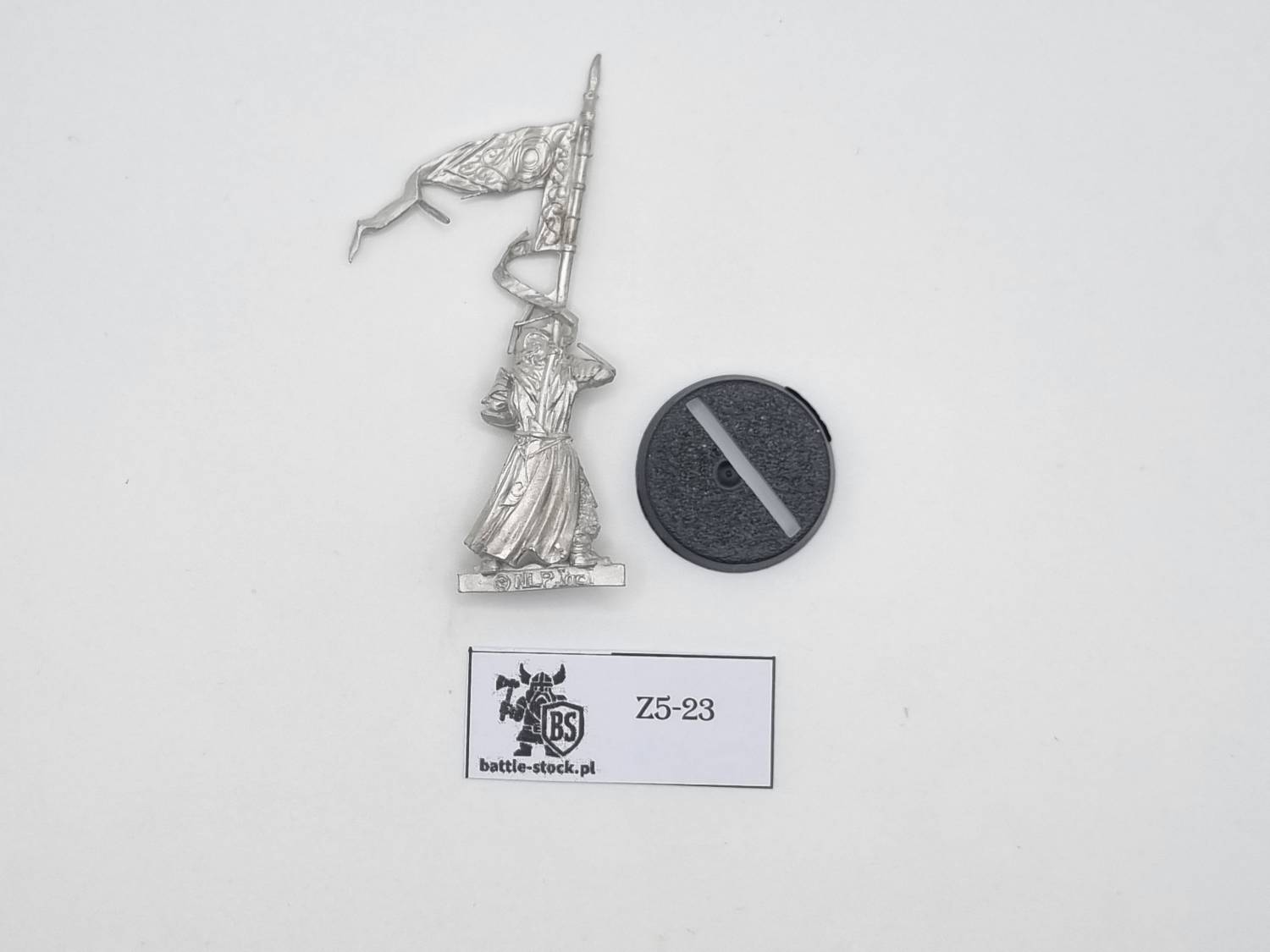 Lotr elf standard