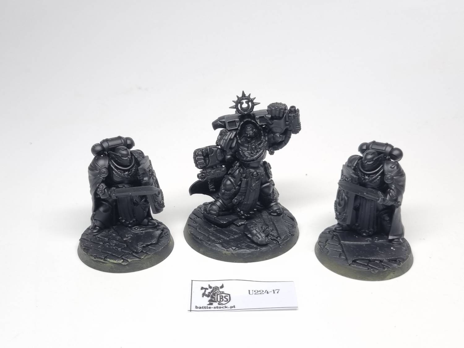 calgar with victrix honour guard