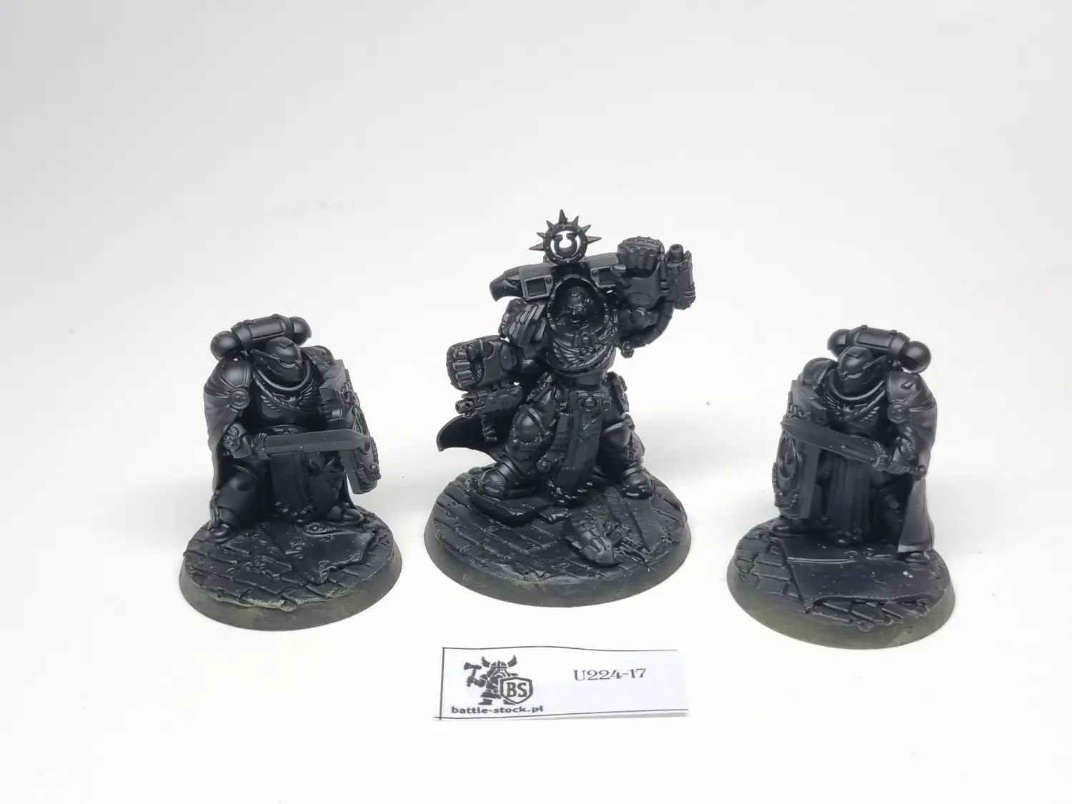 calgar with victrix honour guard