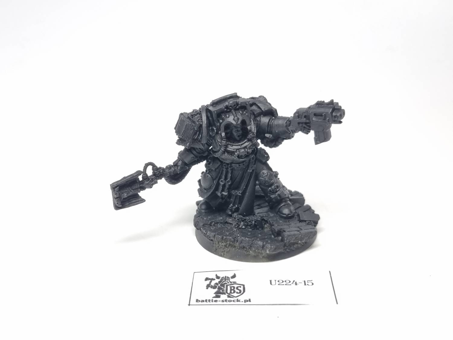 metal librarian in terminator armour