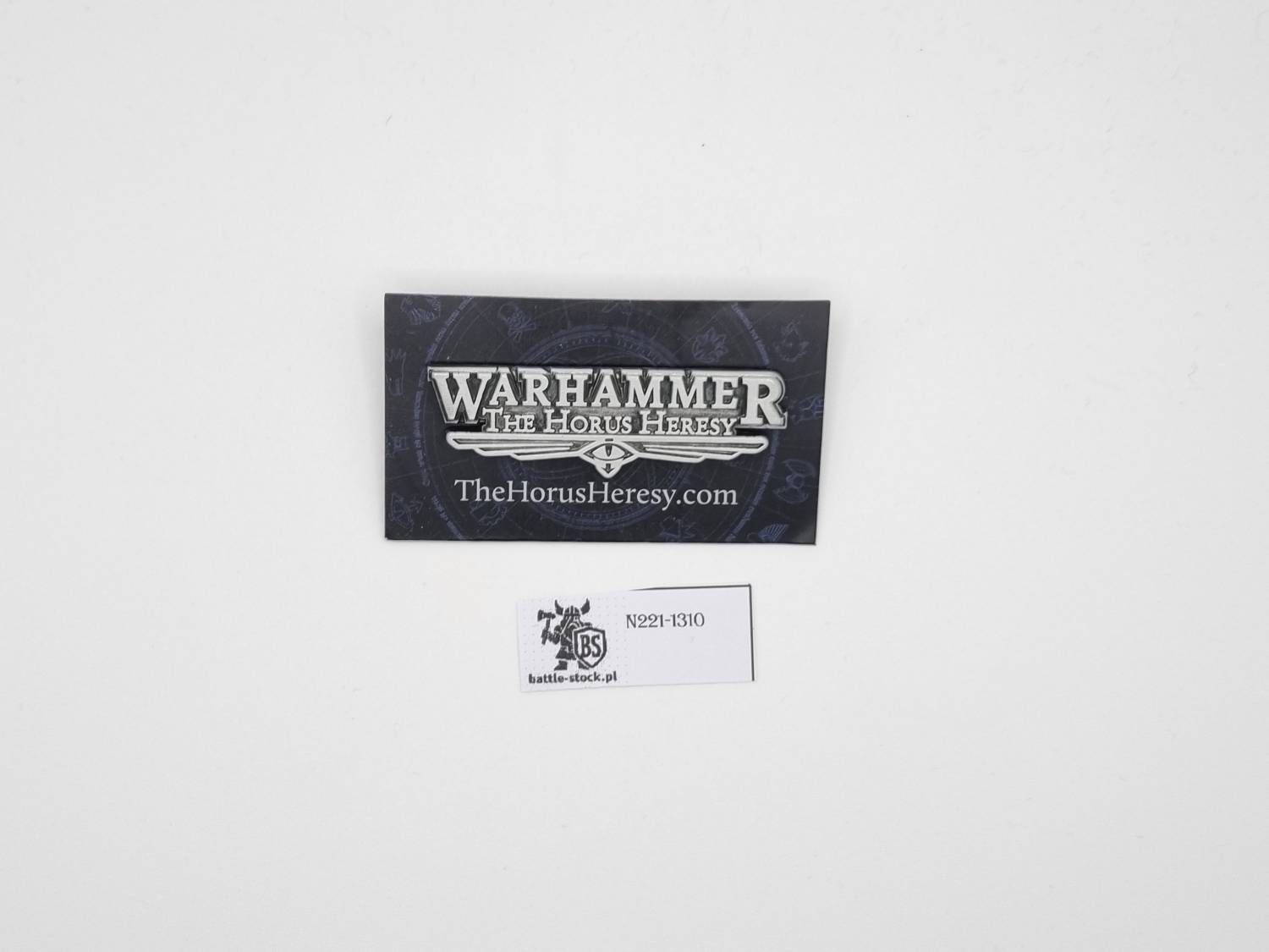 przypinka warhammer the horus heresy