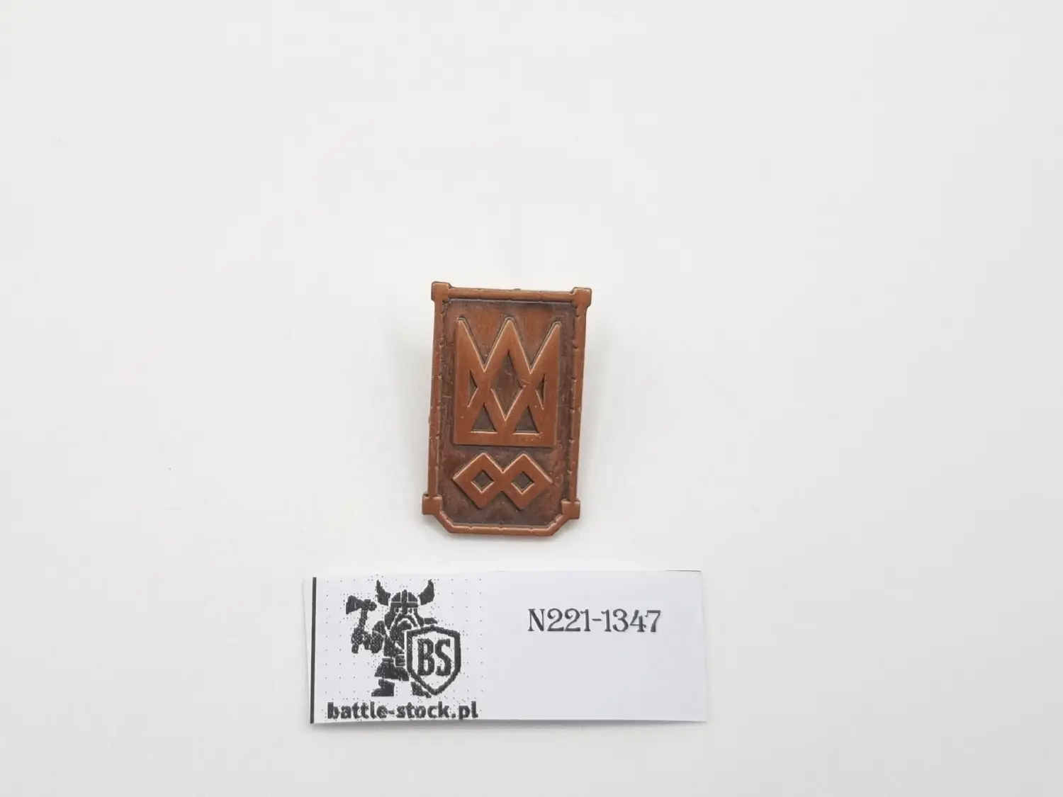 dwarf the nemesis crown campaign pin