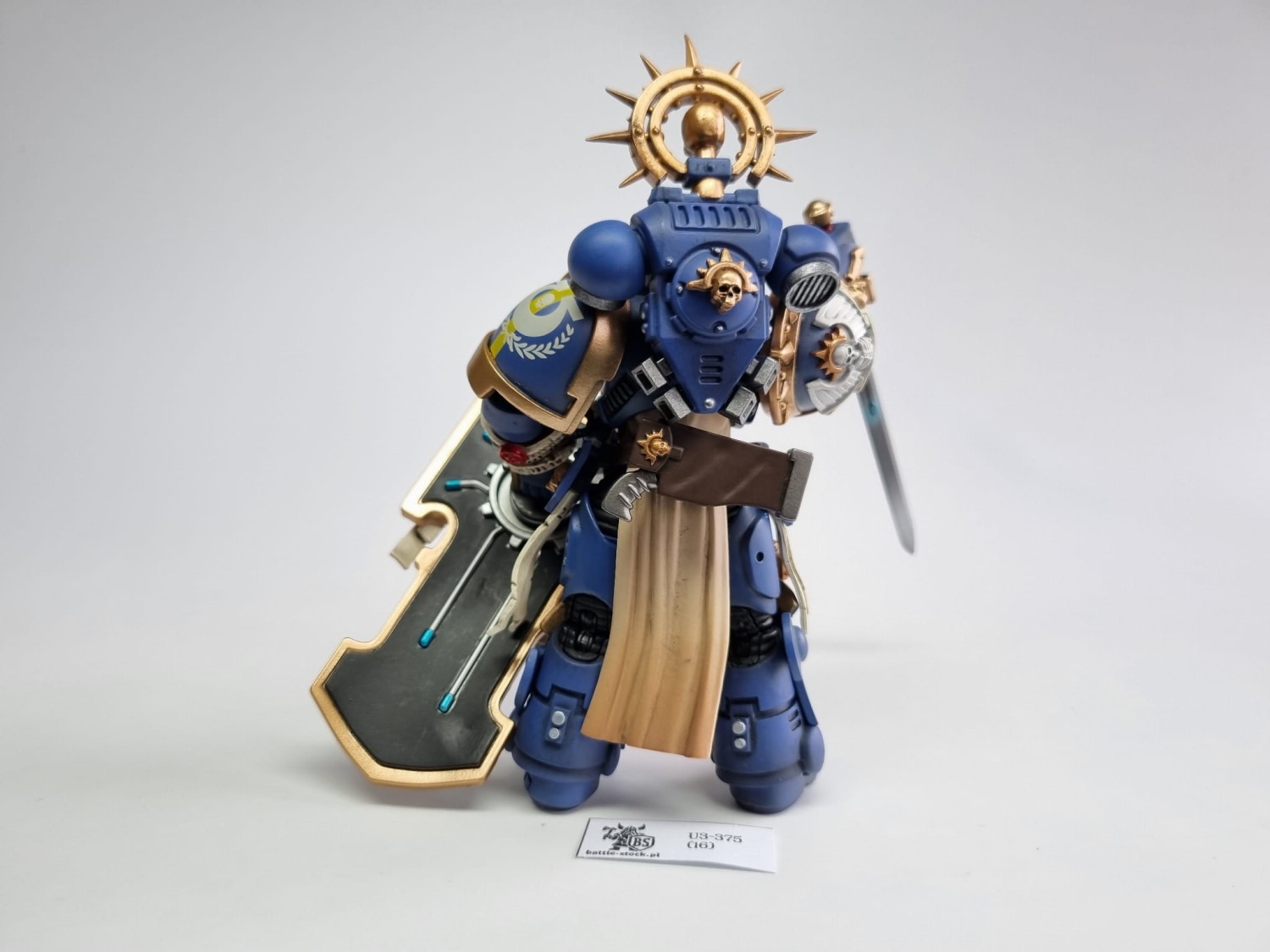 40k JoyToy Primaris captain with relic shield