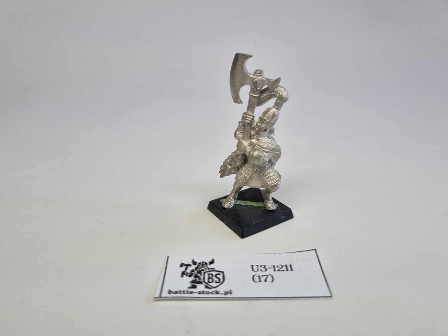 he metal white lions metal